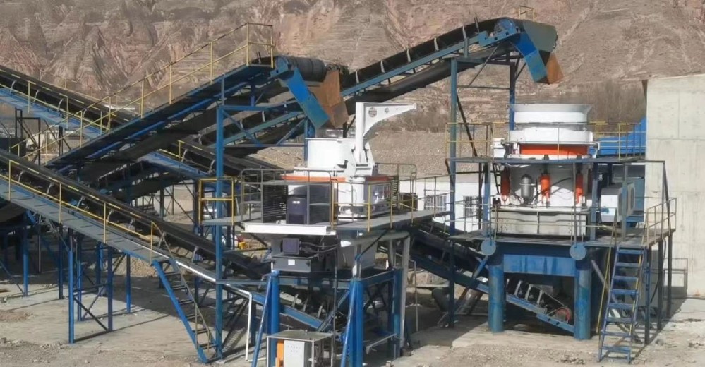 陕西某客户时产150吨制砂生产线